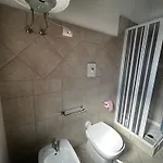 Casa Le Rocce Con Piscina Condivisa *