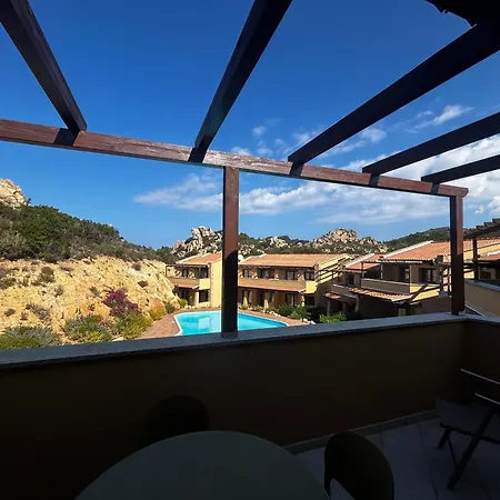 아파트 Casa Le Rocce Con Piscina Condivisa *